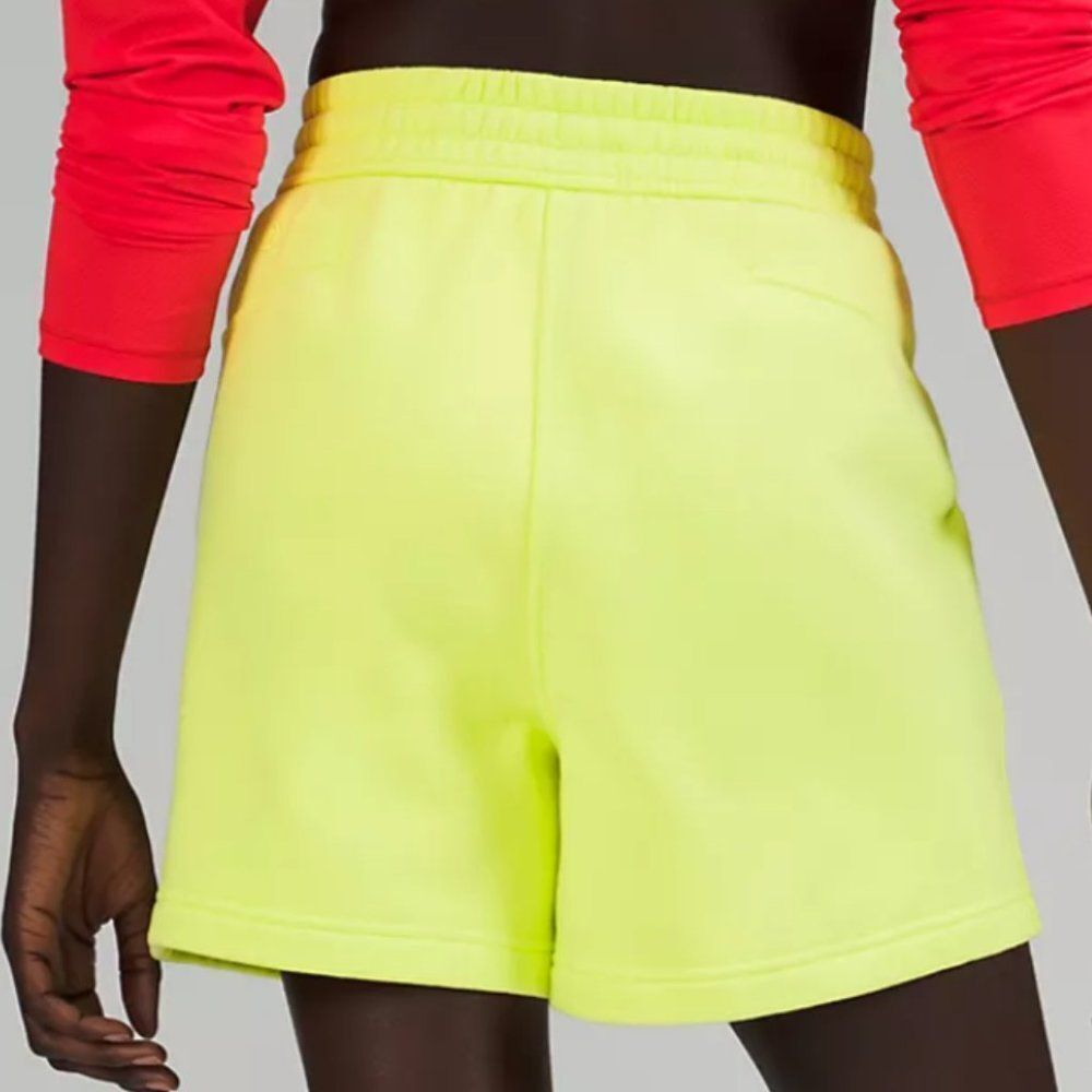 LULULEMON Loungeful High-Rise Short 4" ELECTRIC LEMON YELLOW SIZE 4 Fleece NWT - Picture 4 of 6